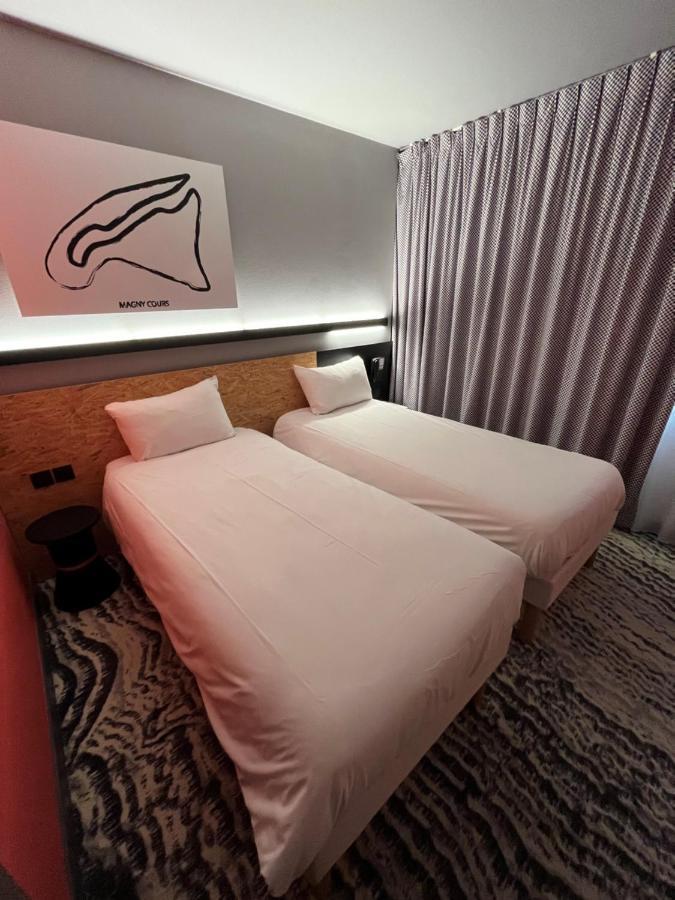 Ibis Styles Bale-Mulhouse Aeroport Hotel Блотзайм Екстериор снимка