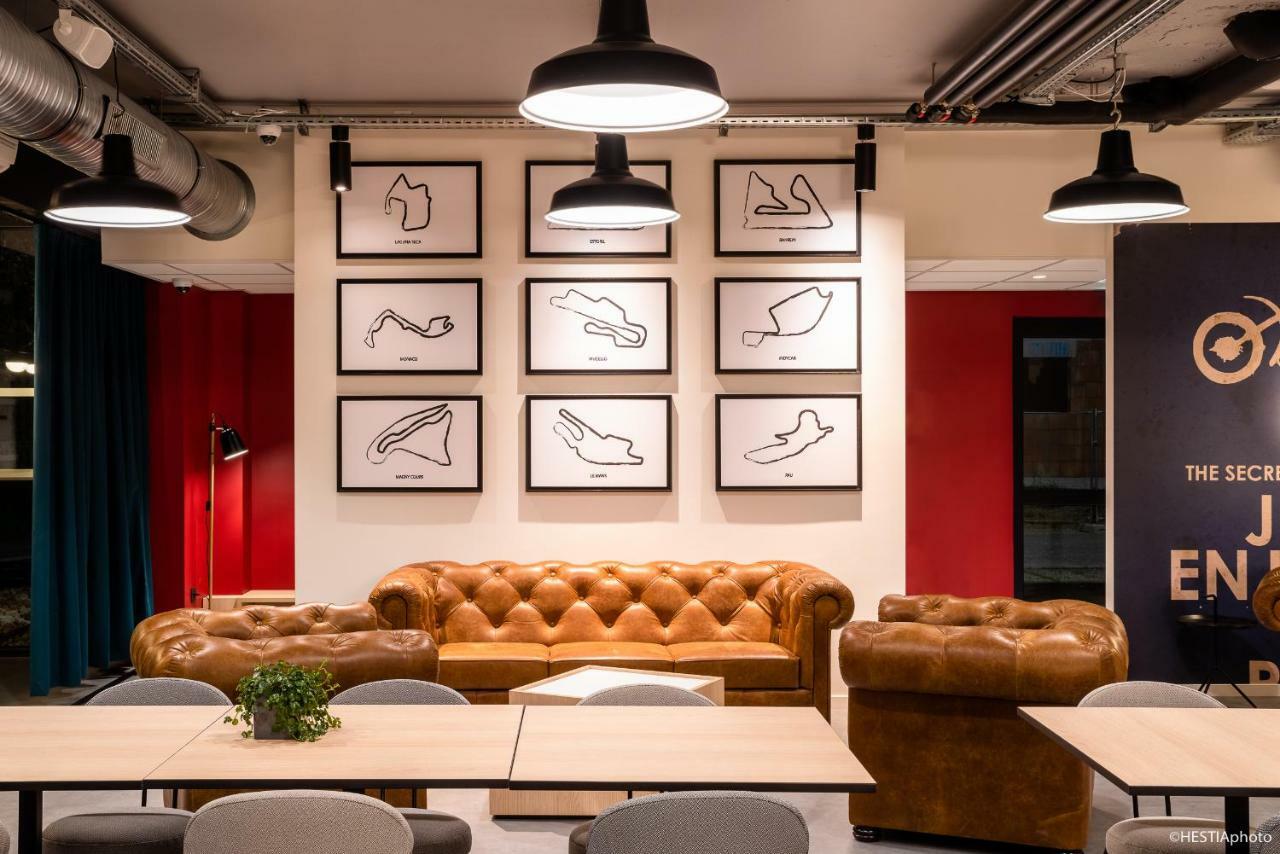 Ibis Styles Bale-Mulhouse Aeroport Hotel Блотзайм Екстериор снимка